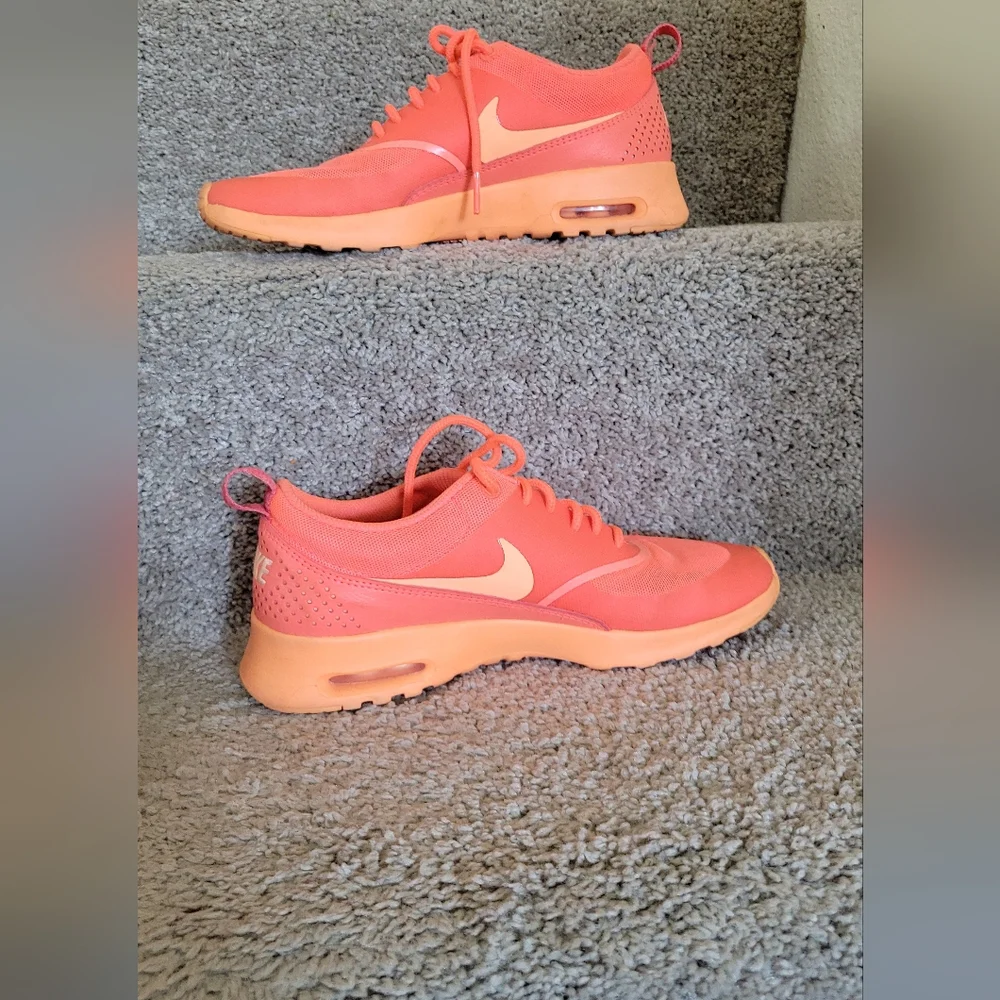 Nike Air Max Thea Orange Mid Casual Running Comfort Shoes Size 7